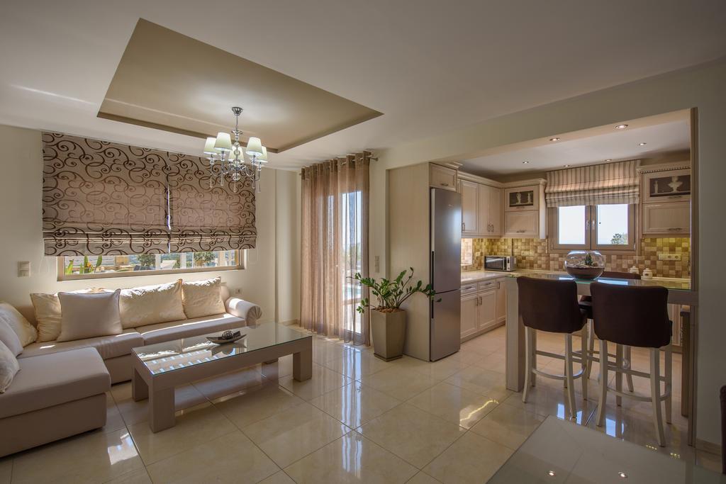 Golden Sky Villa Kamilári Kültér fotó